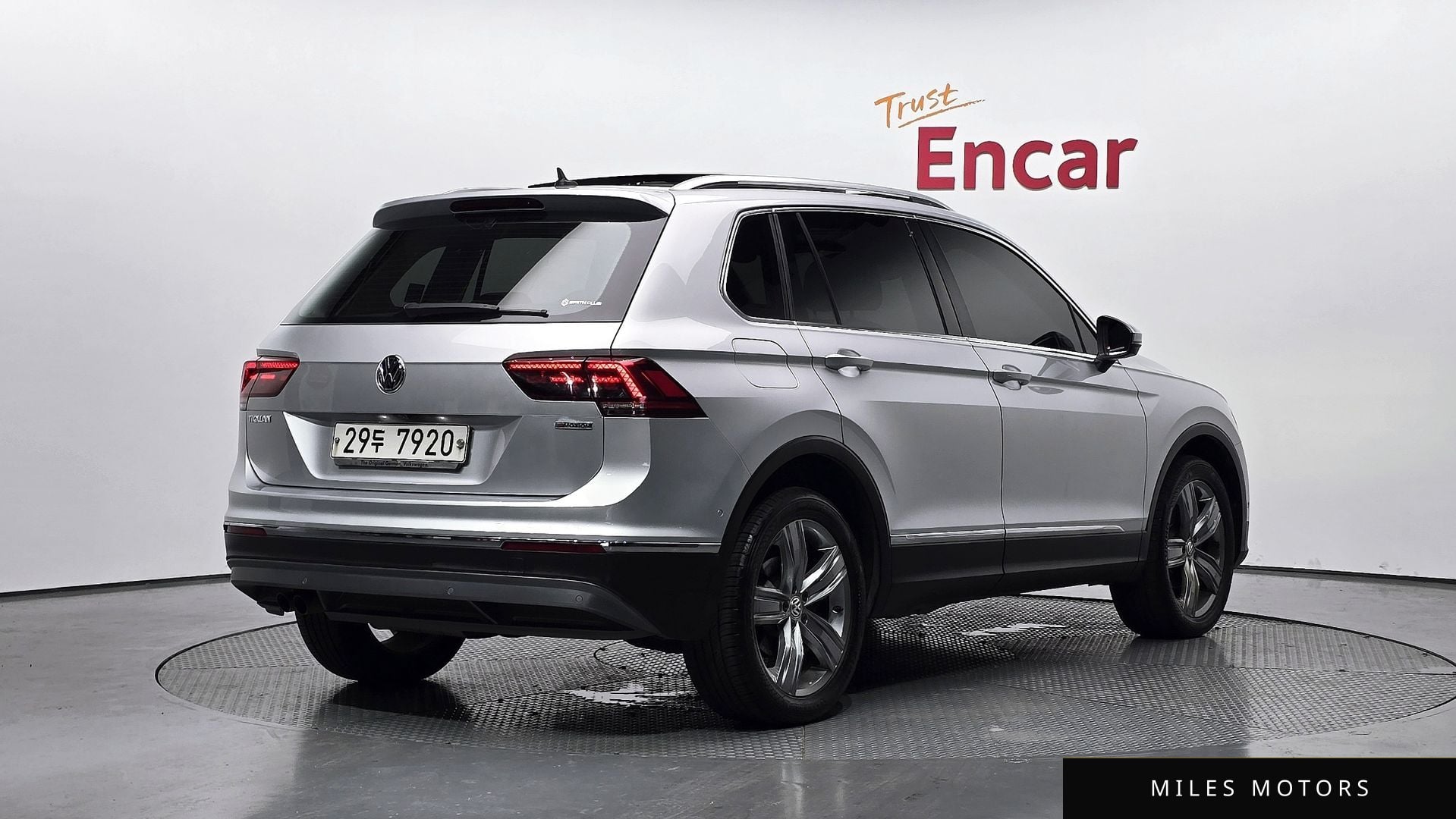 Volkswagen Tiguan 2018 — миниатюра 2