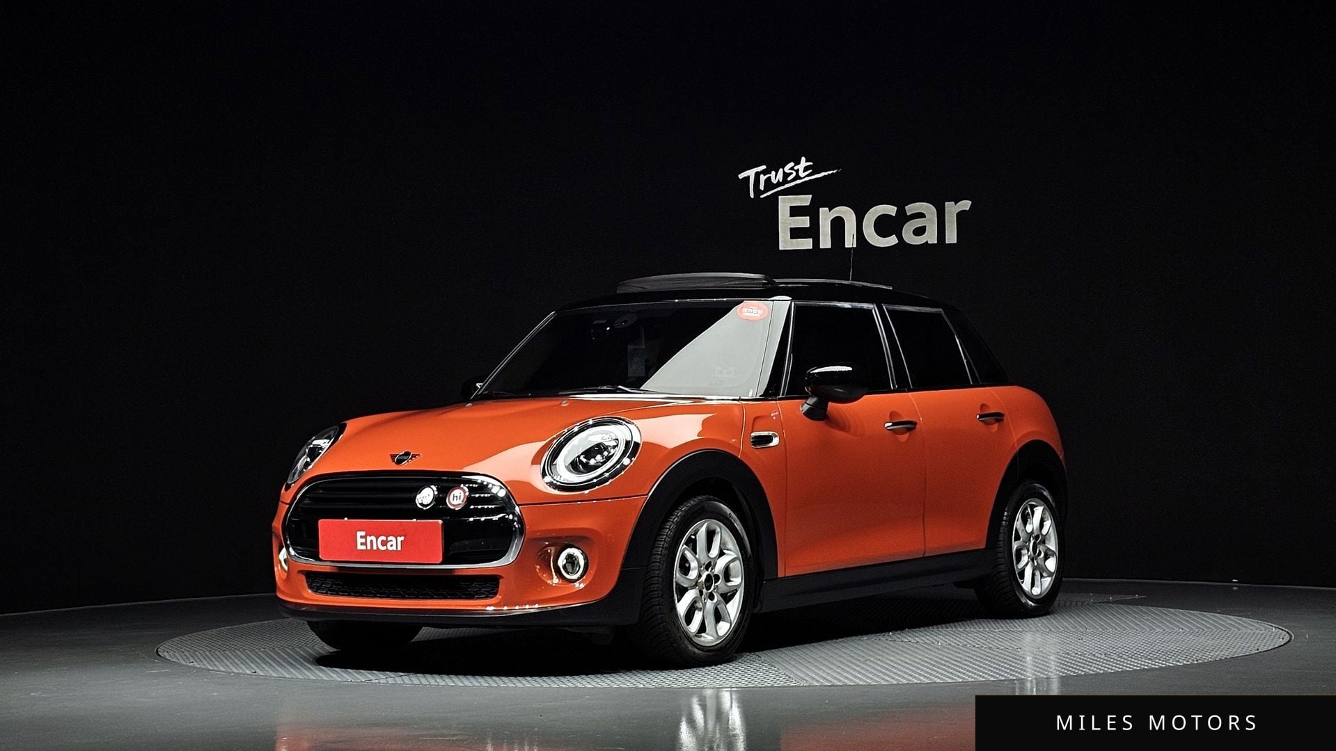 MINI Cooper 2021 — фото 1 из 12