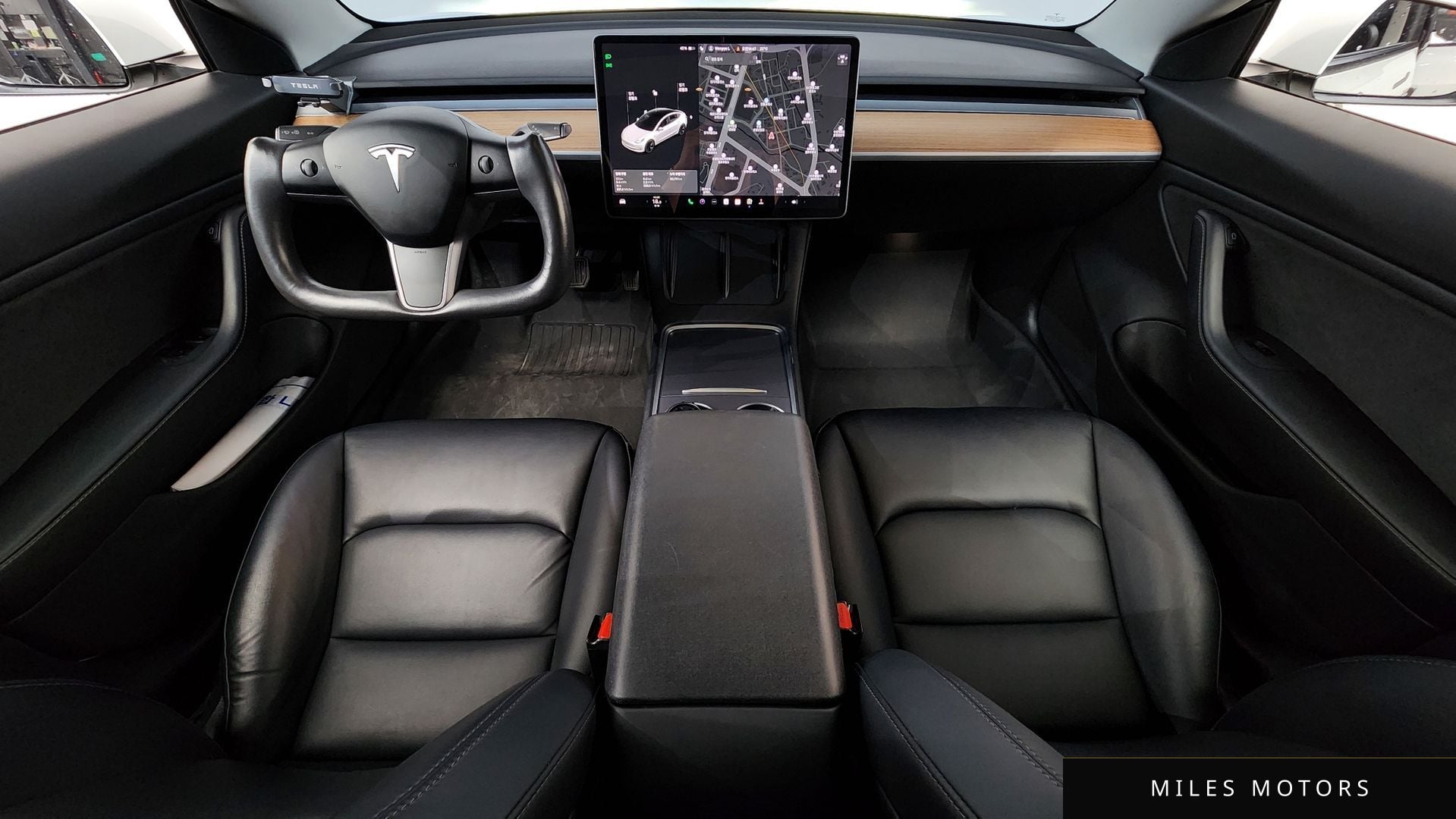 Tesla Model 3 2021 — миниатюра 10