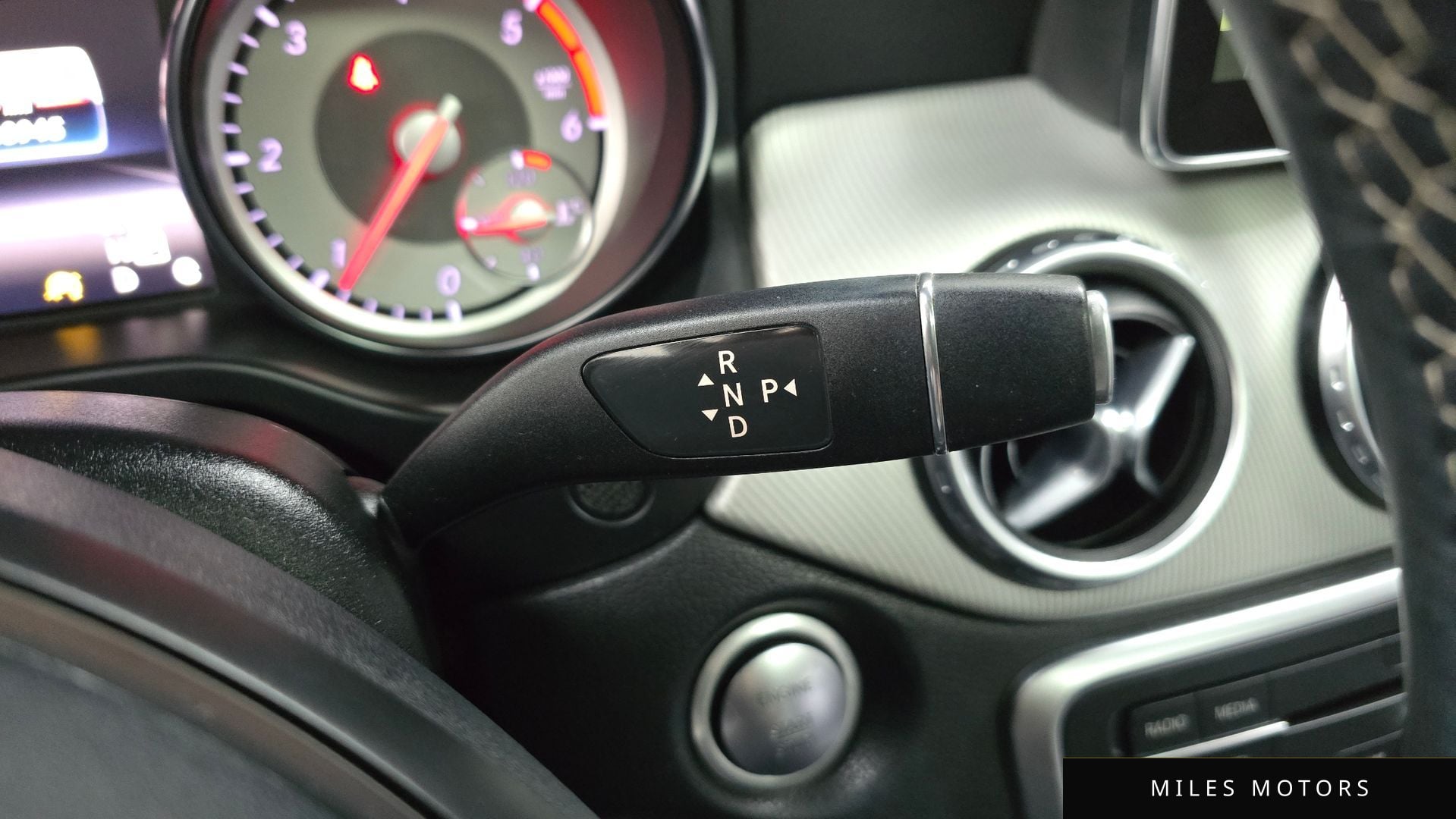 Mercedes-Benz GLA-Class X156 2016 — миниатюра 9