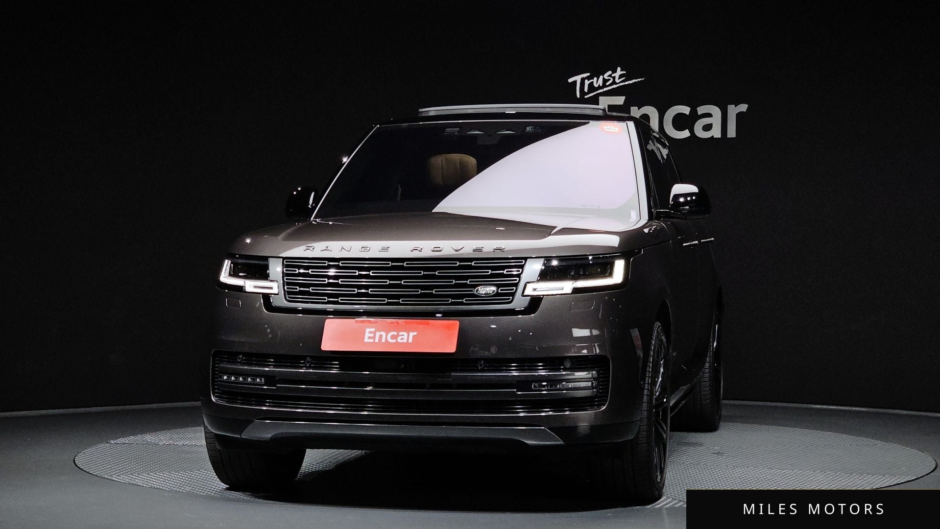 Land Rover Range Rover 2023 — миниатюра 3