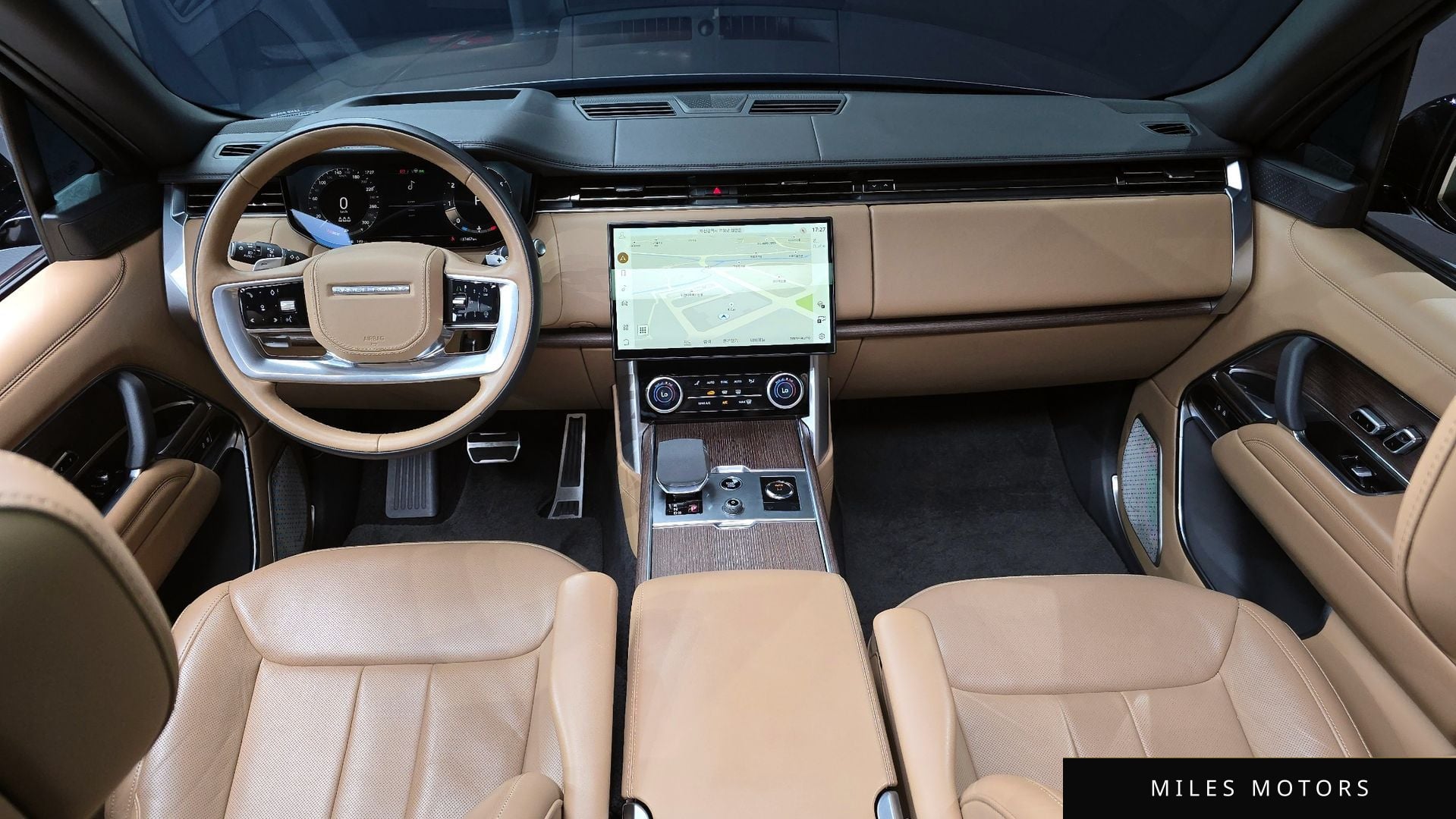 Land Rover Range Rover 2023 — миниатюра 7