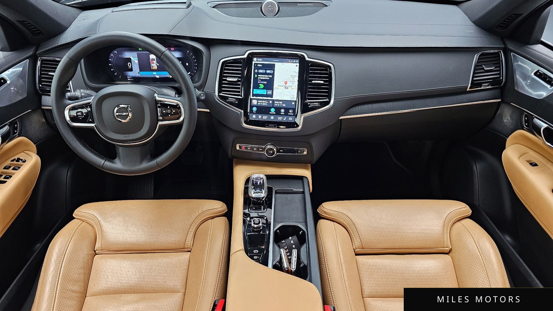 Volvo XC90 2023 — миниатюра 10