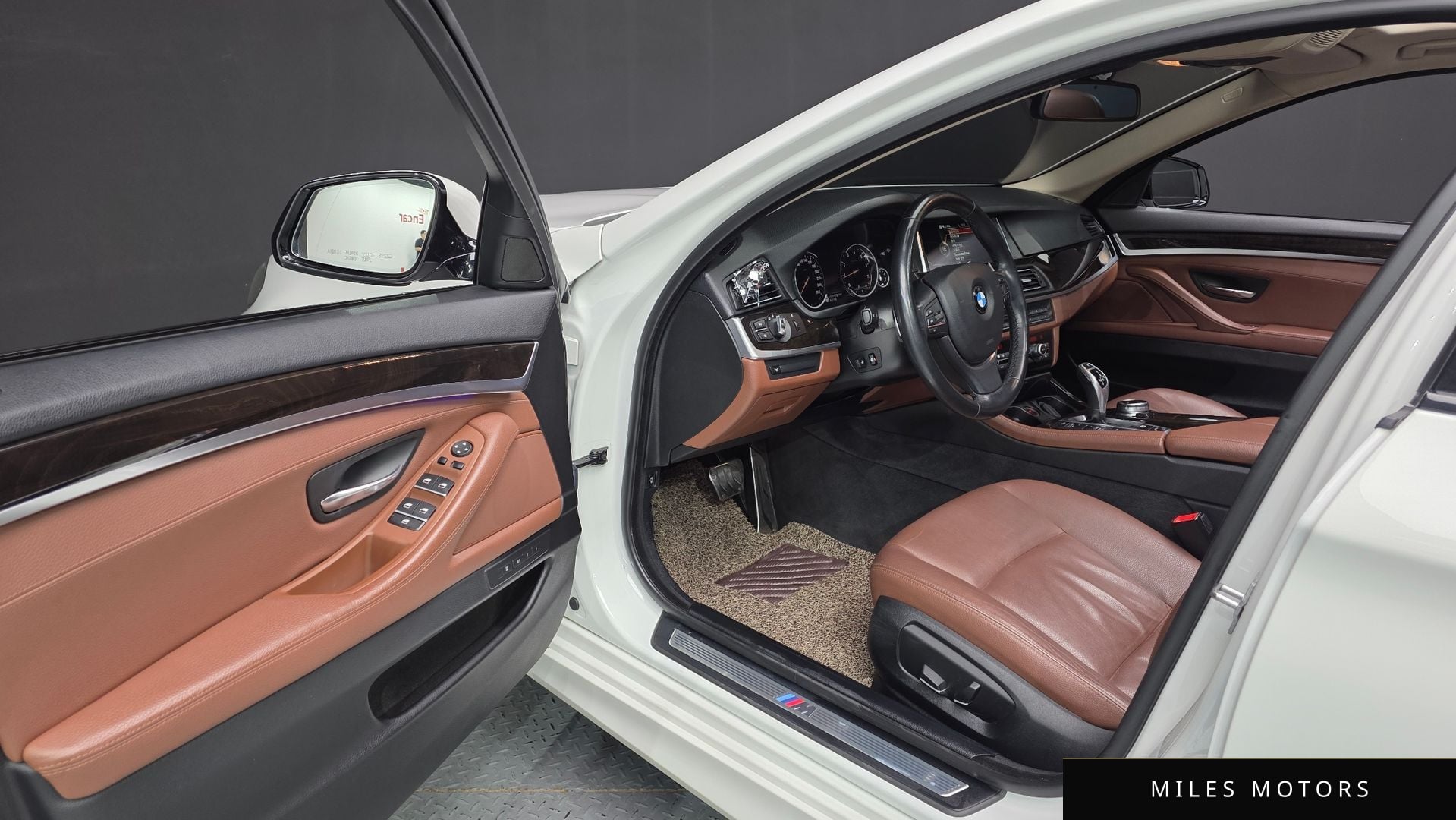BMW 5 Series (F10) 2016 — миниатюра 10