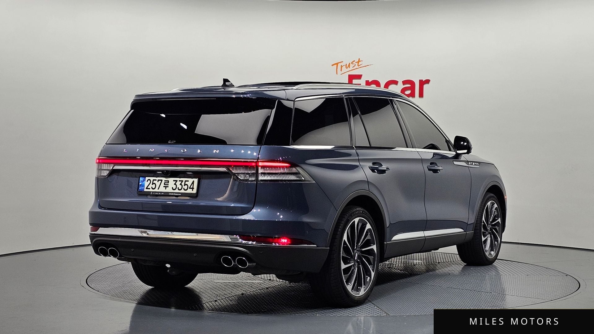Lincoln Aviator 2021 — миниатюра 2