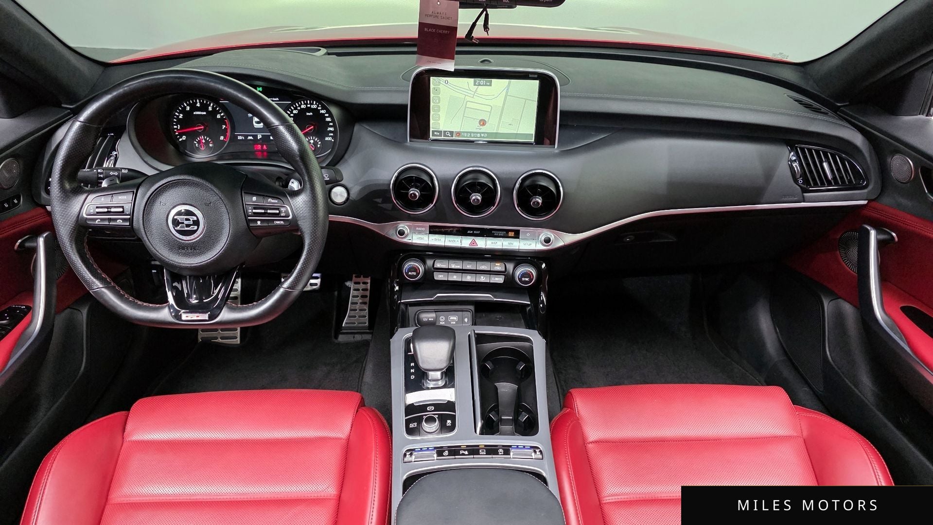 Kia Stinger 2018 — миниатюра 10