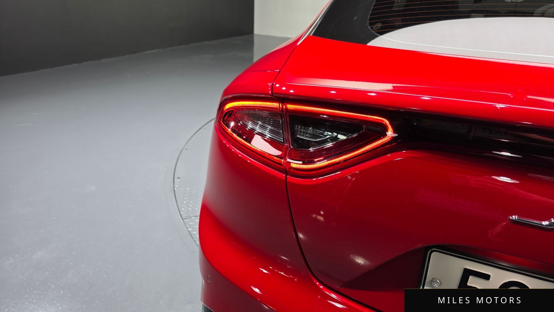 Kia Stinger 2018 — миниатюра 9