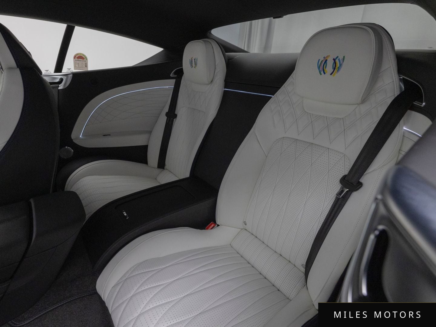 Bentley Continental GT 2024 — миниатюра 12