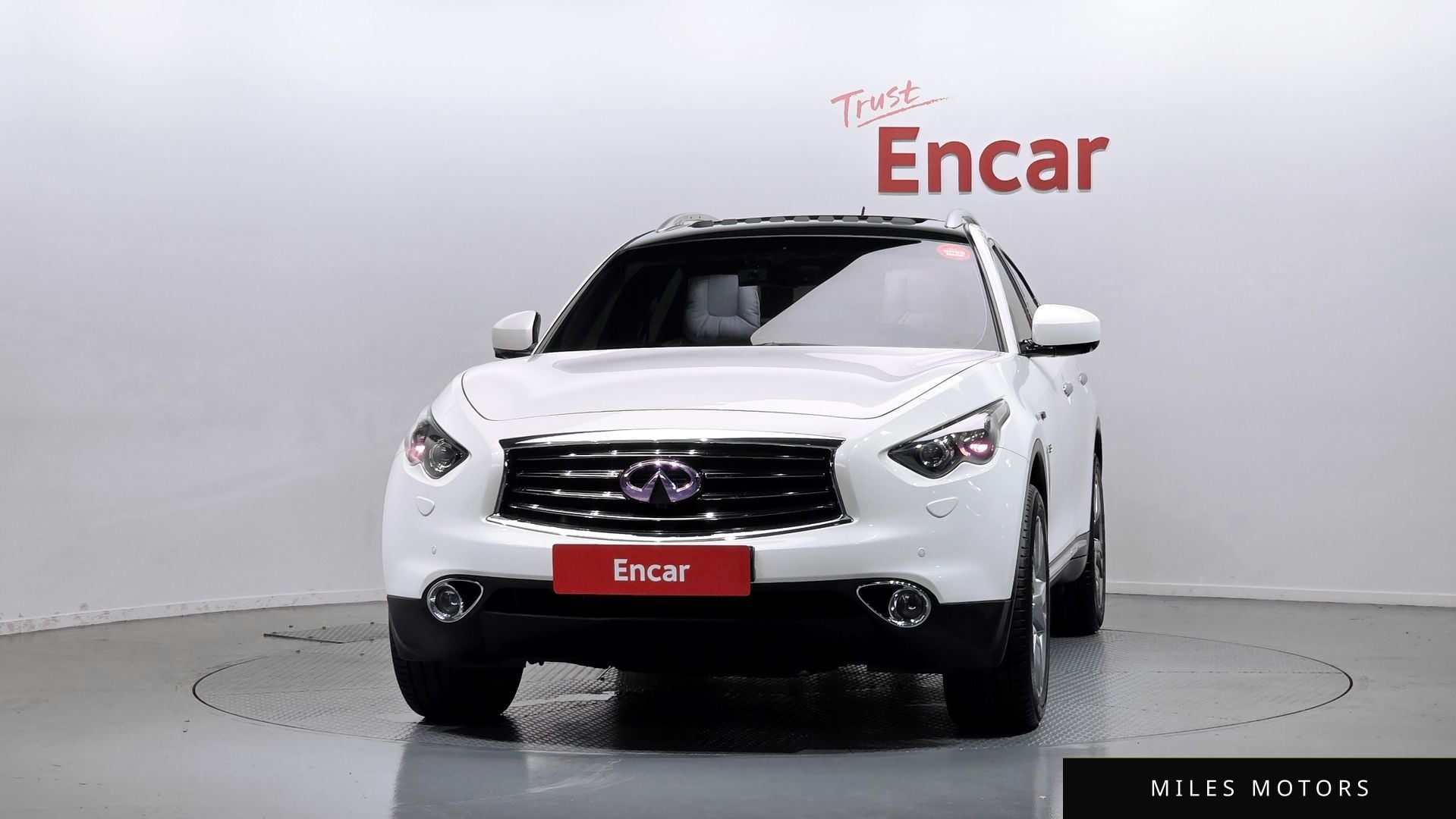 Infiniti QX70 2014 — миниатюра 3