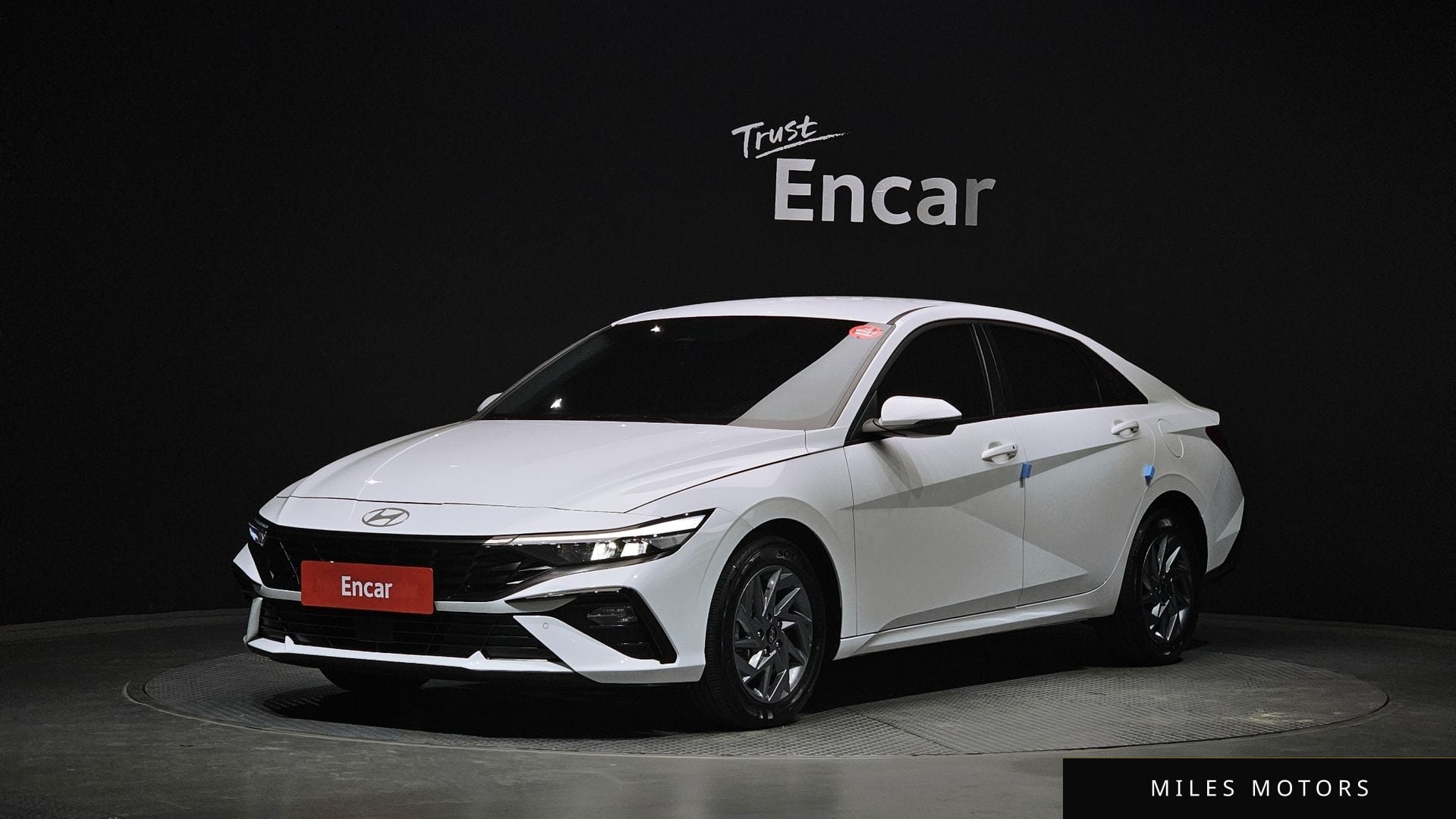 Hyundai AVANTE 2025 — фото 1 из 12