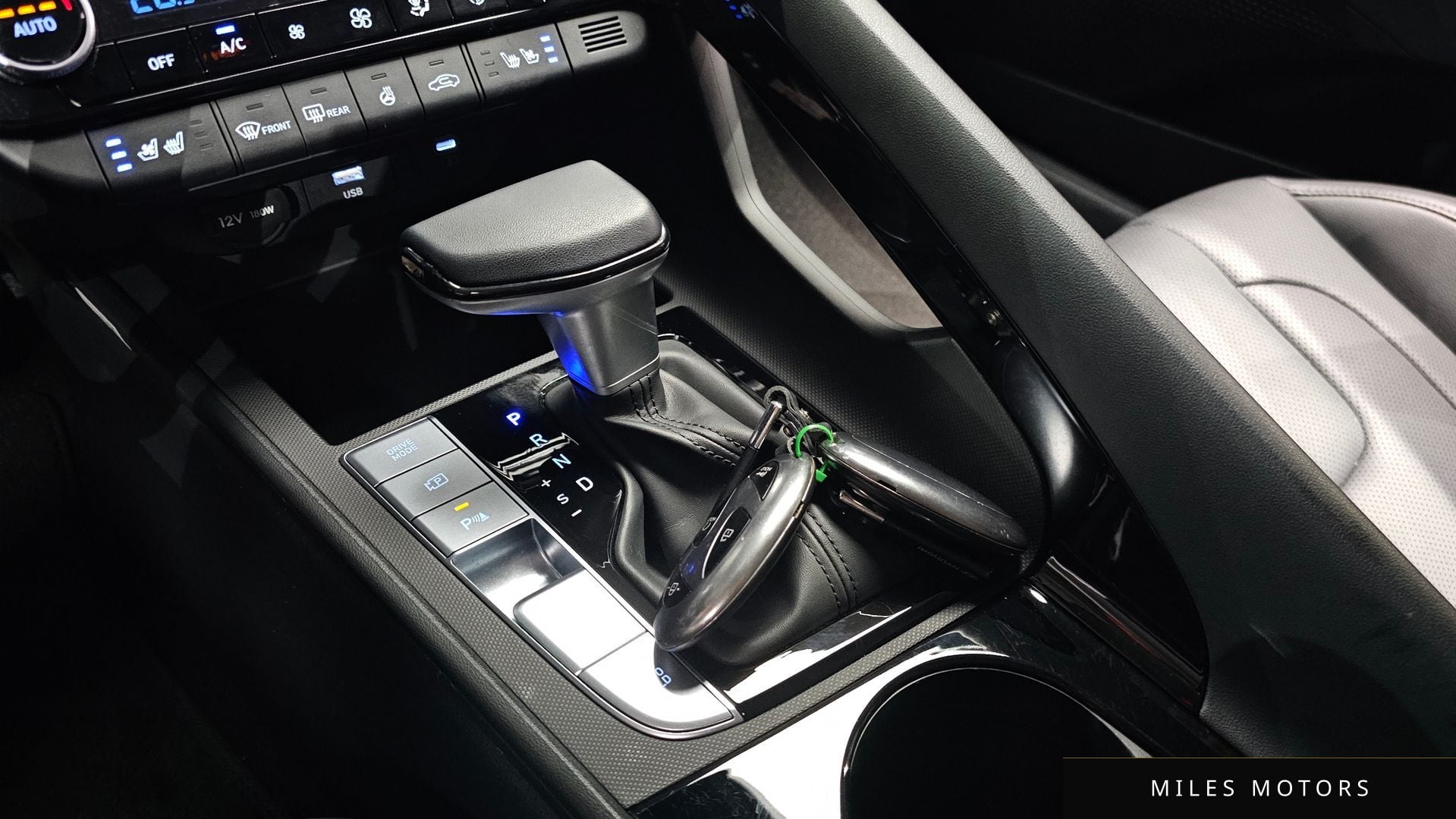 Hyundai AVANTE 2025 — миниатюра 12