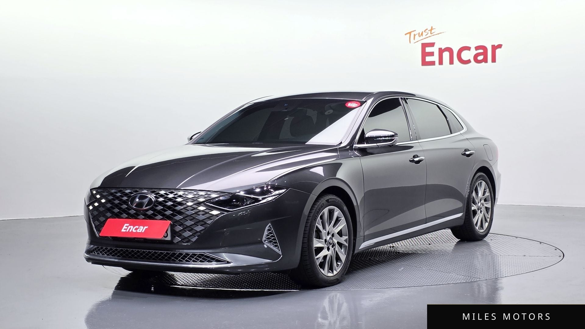 Hyundai Grandeur 2020 — фото 1 из 12