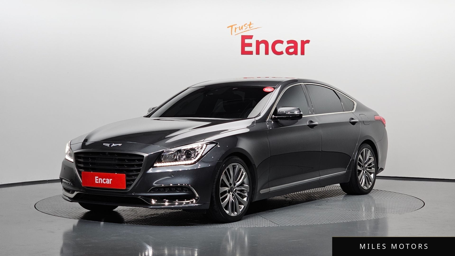 Genesis G80 2019 — фото 1 из 12