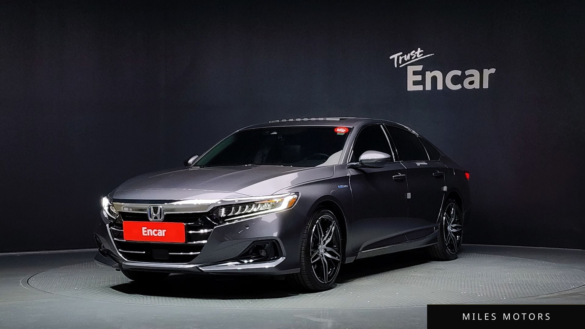 Honda Accord 2022 — фото 1 из 12