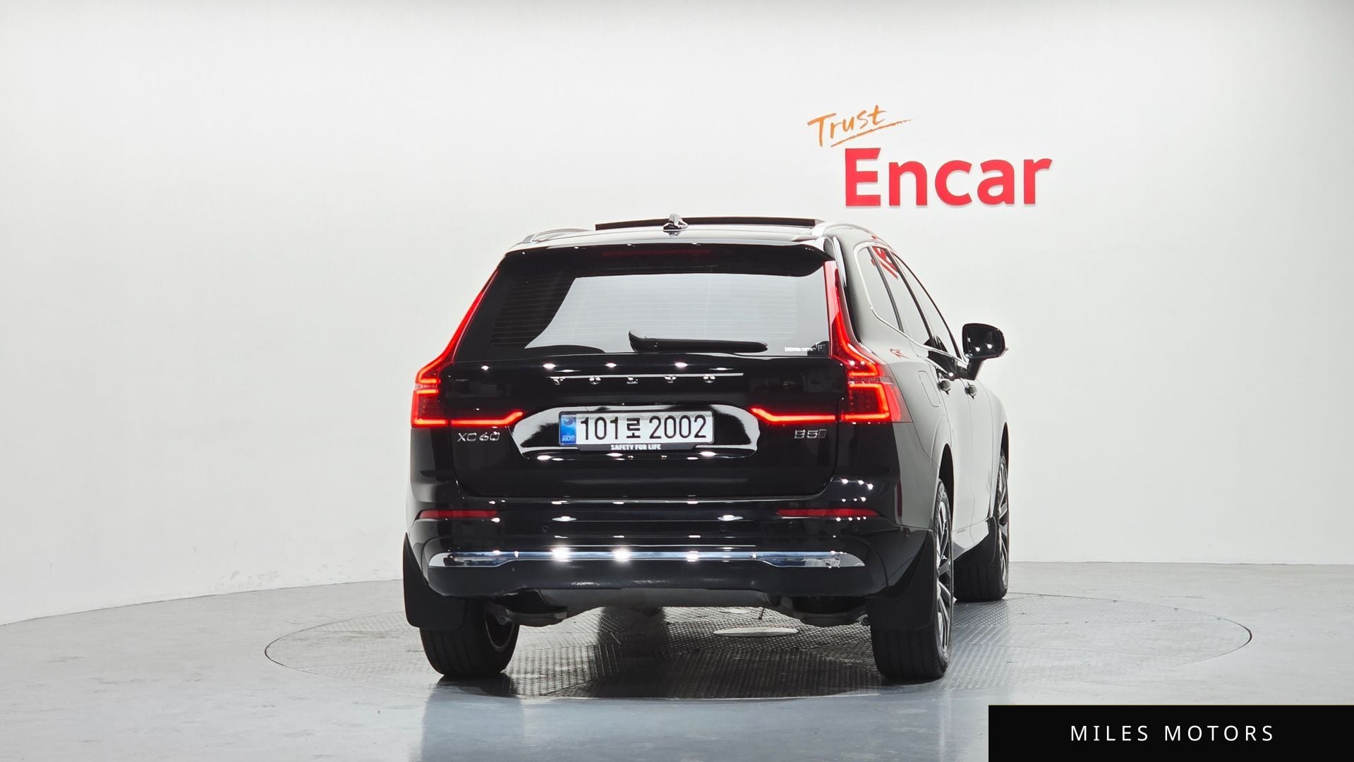Volvo XC60 2026 — миниатюра 4
