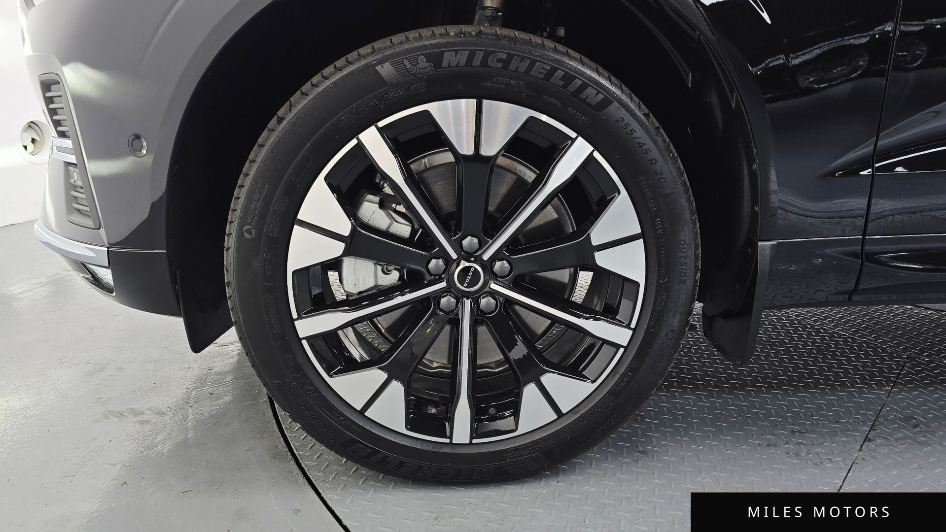 Volvo XC60 2026 — миниатюра 5