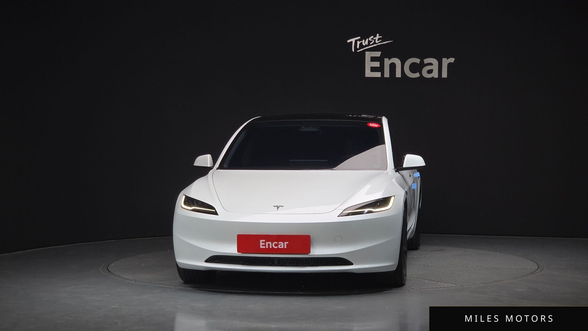 Tesla Model 3 2024 — миниатюра 3