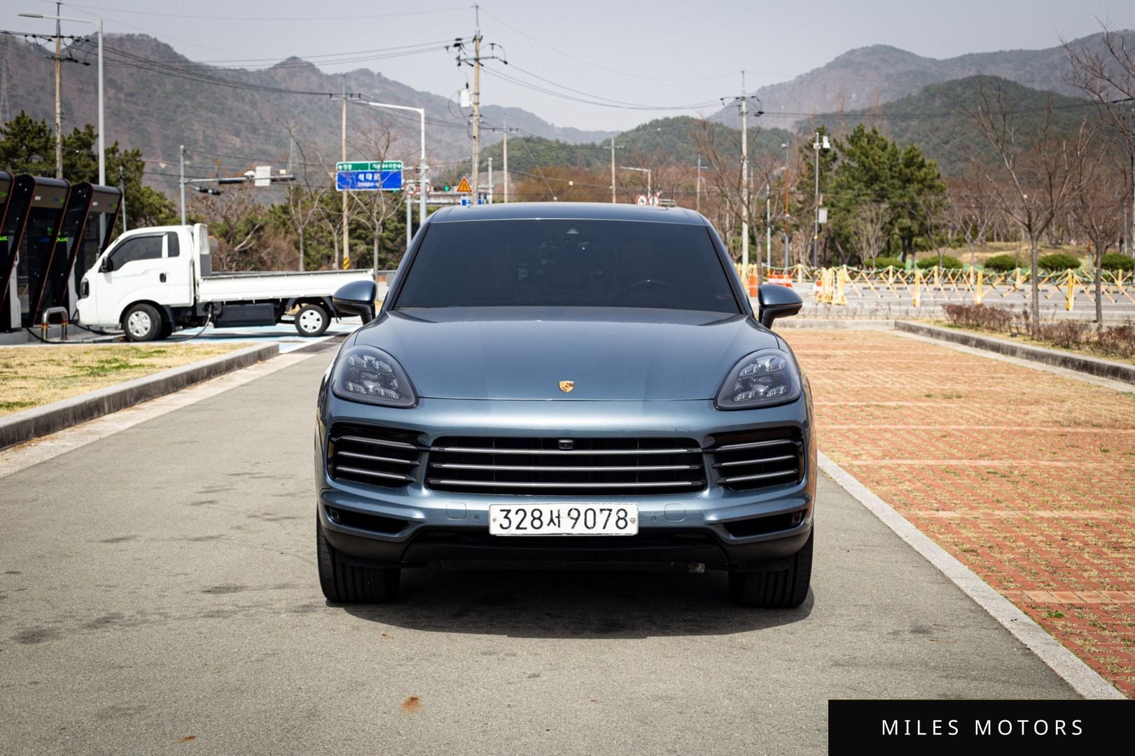 Porsche Cayenne 2019 — миниатюра 3