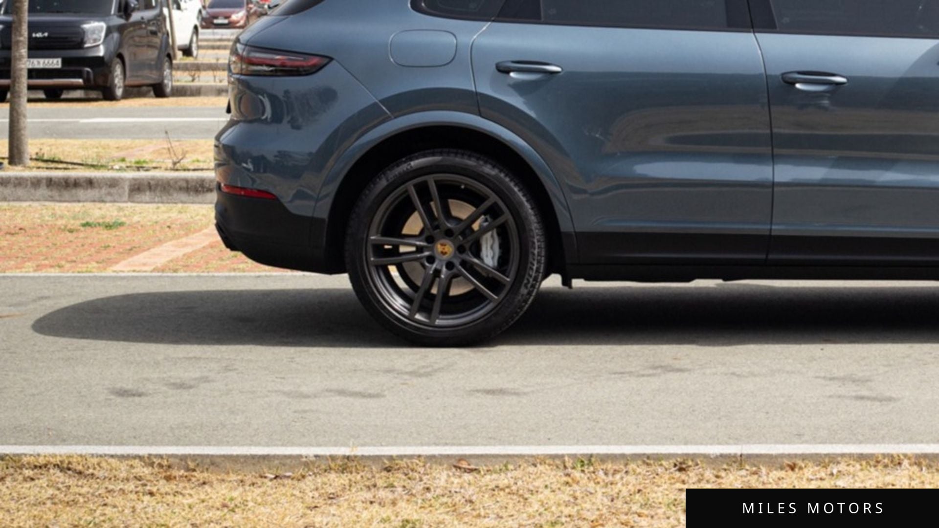 Porsche Cayenne 2019 — миниатюра 5