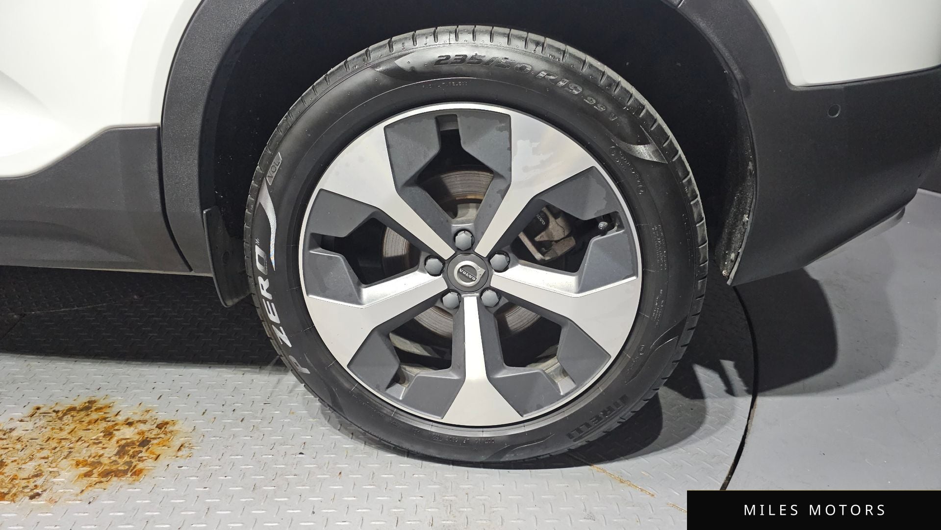 Volvo XC40 2023 — миниатюра 7