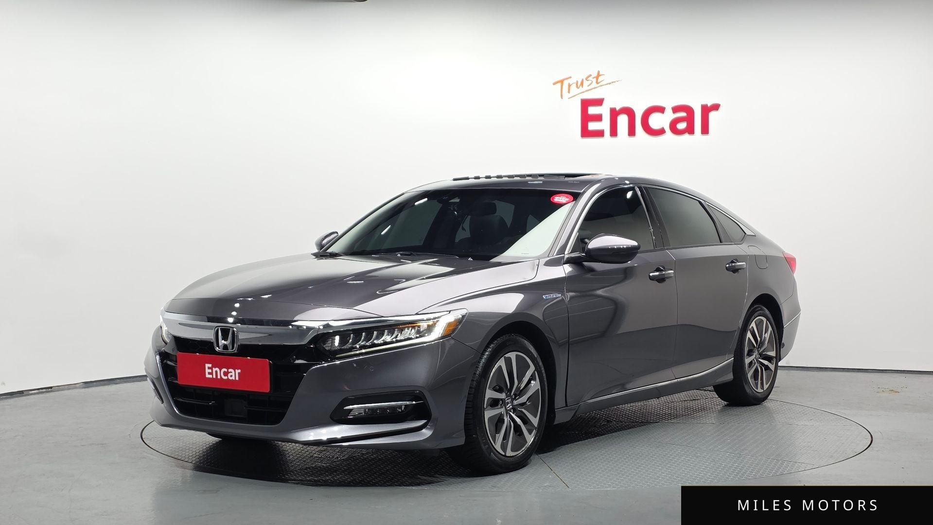 Honda Accord 2019 — фото 1 из 12