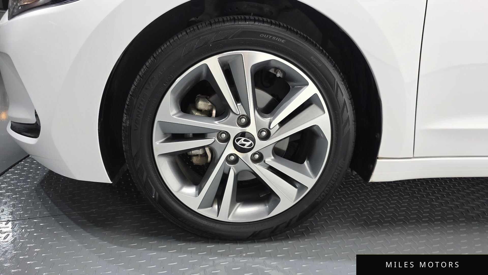 Hyundai AVANTE 2018 — миниатюра 5