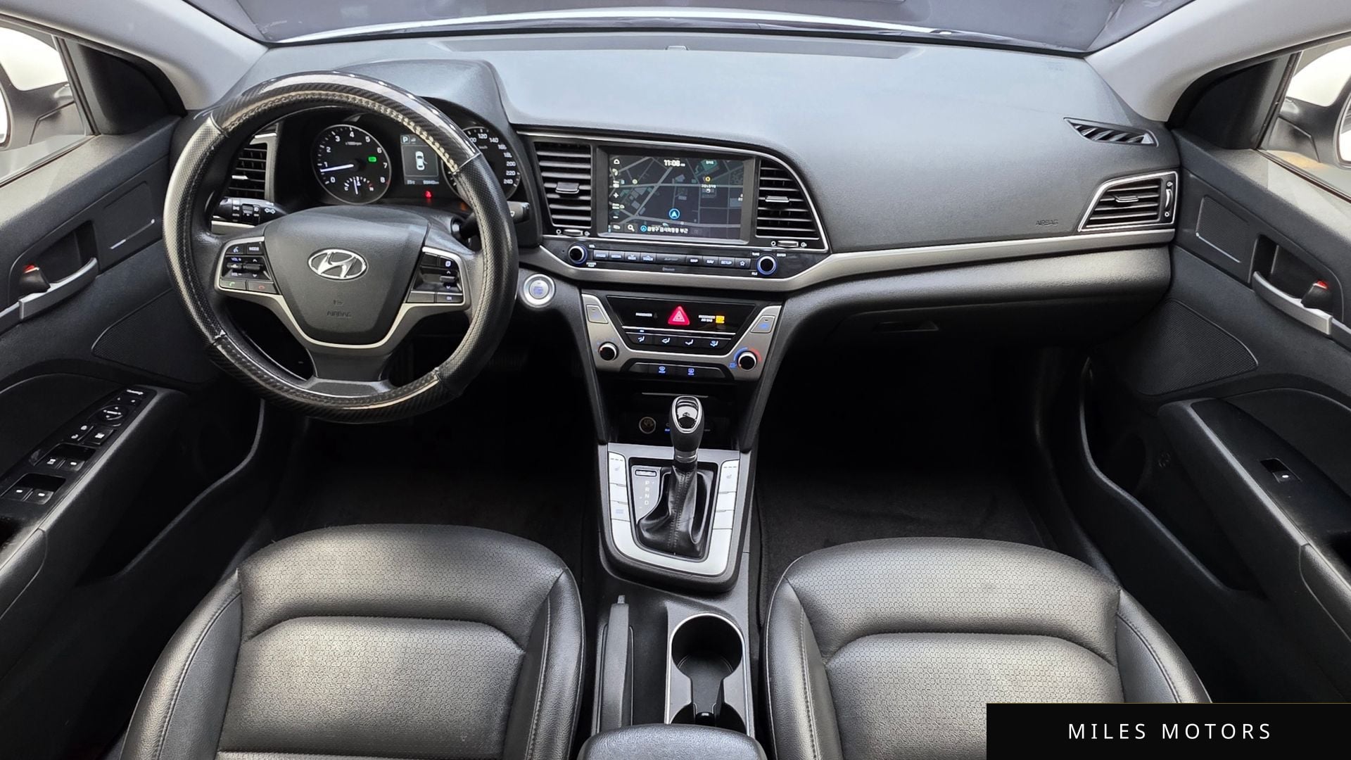 Hyundai AVANTE 2018 — миниатюра 10