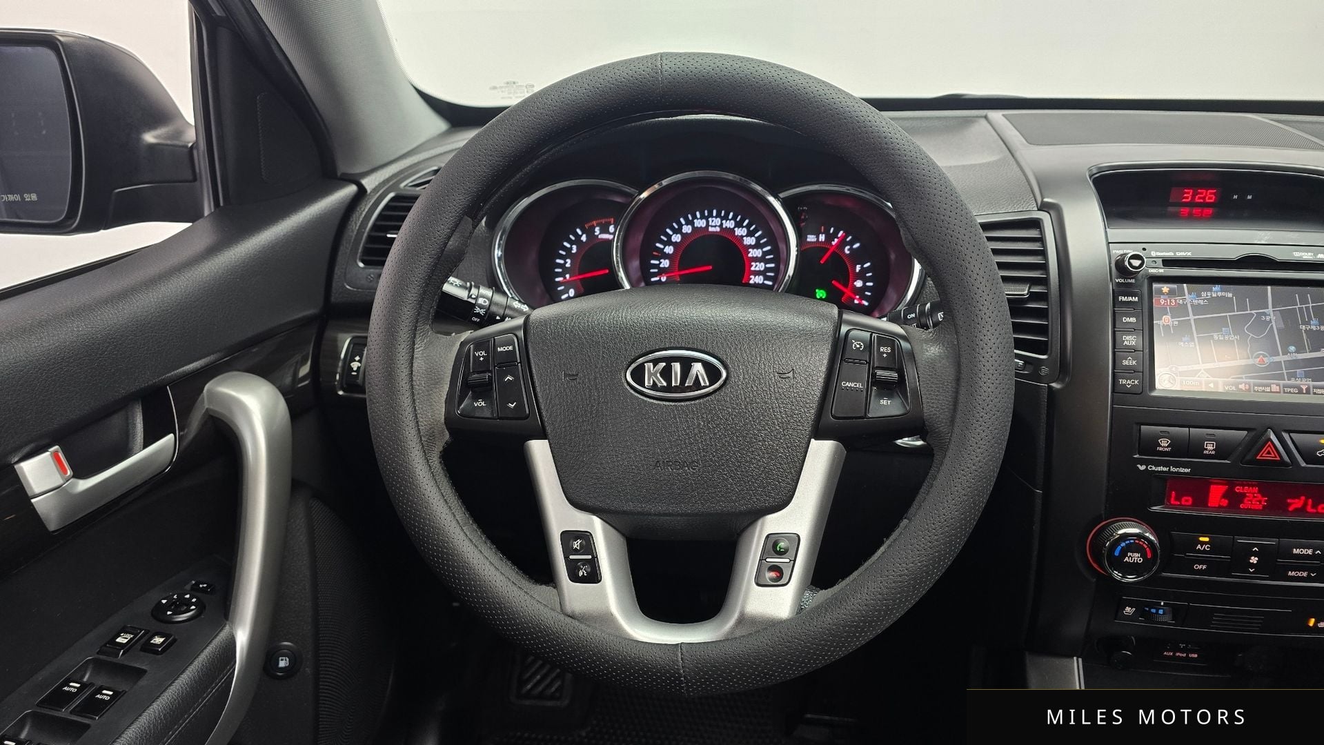 Kia Sorento 2012 — миниатюра 12