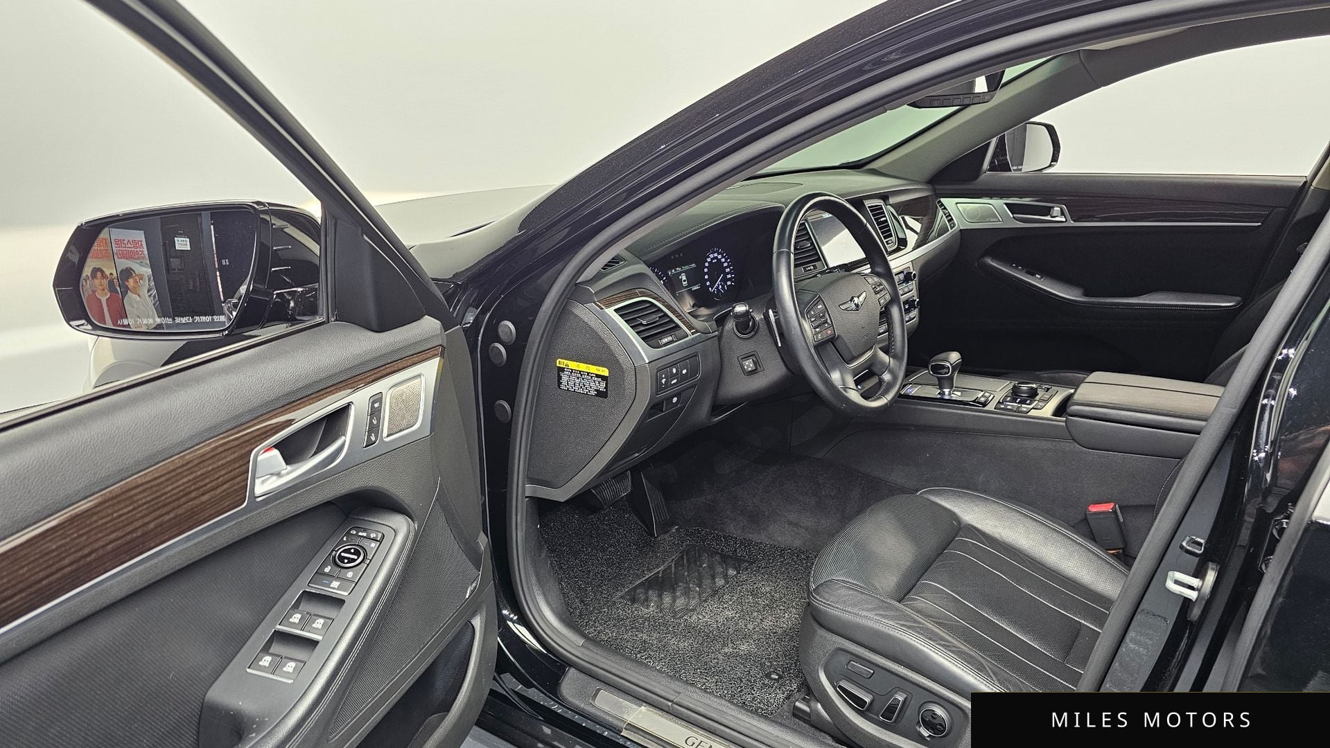 Genesis G80 2017 — миниатюра 10