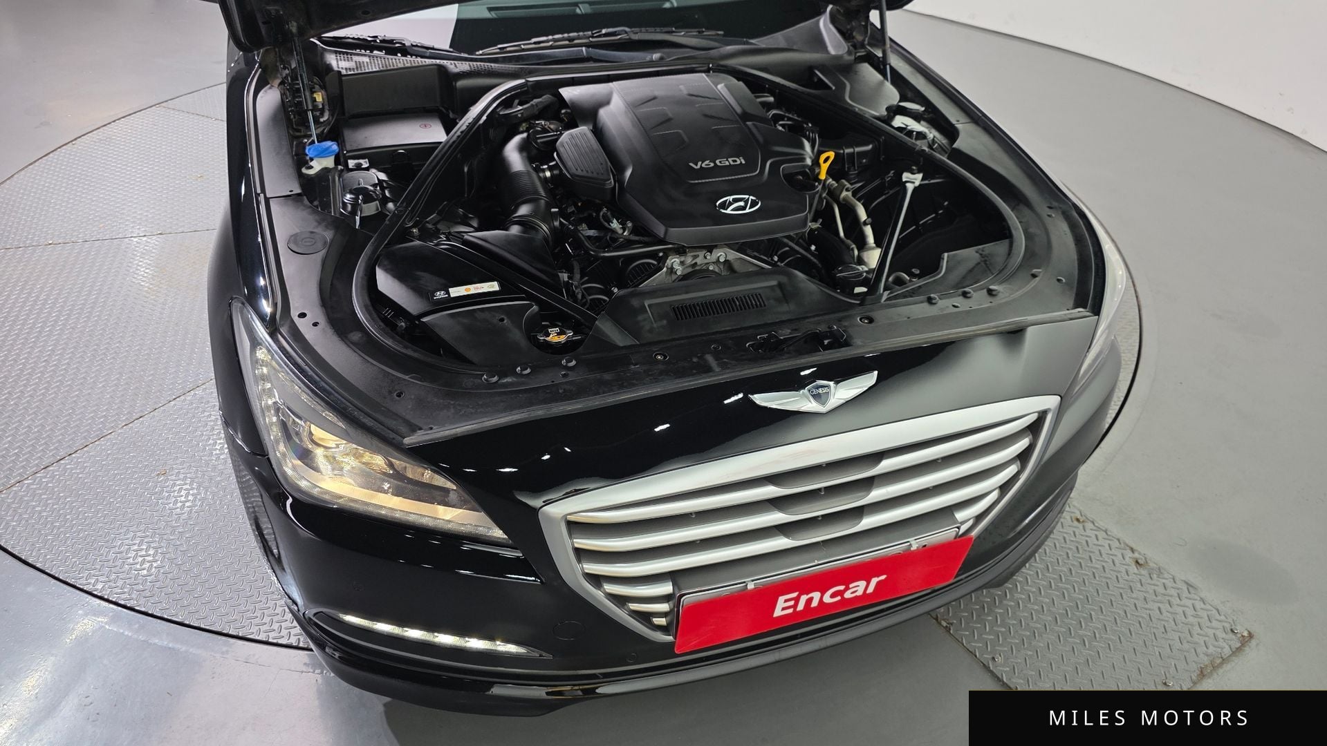 Hyundai Genesis 2015 — миниатюра 6