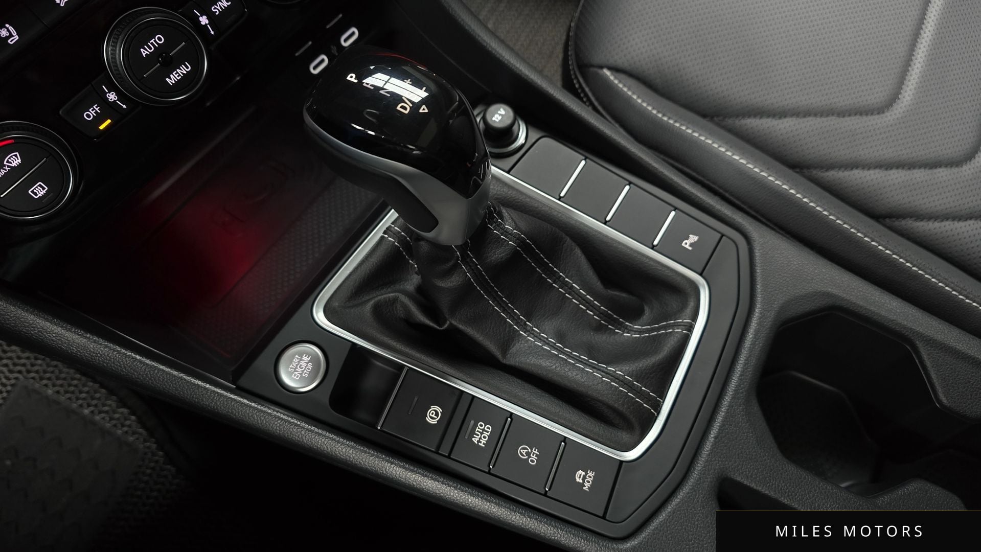 Volkswagen Jetta 2024 — миниатюра 12