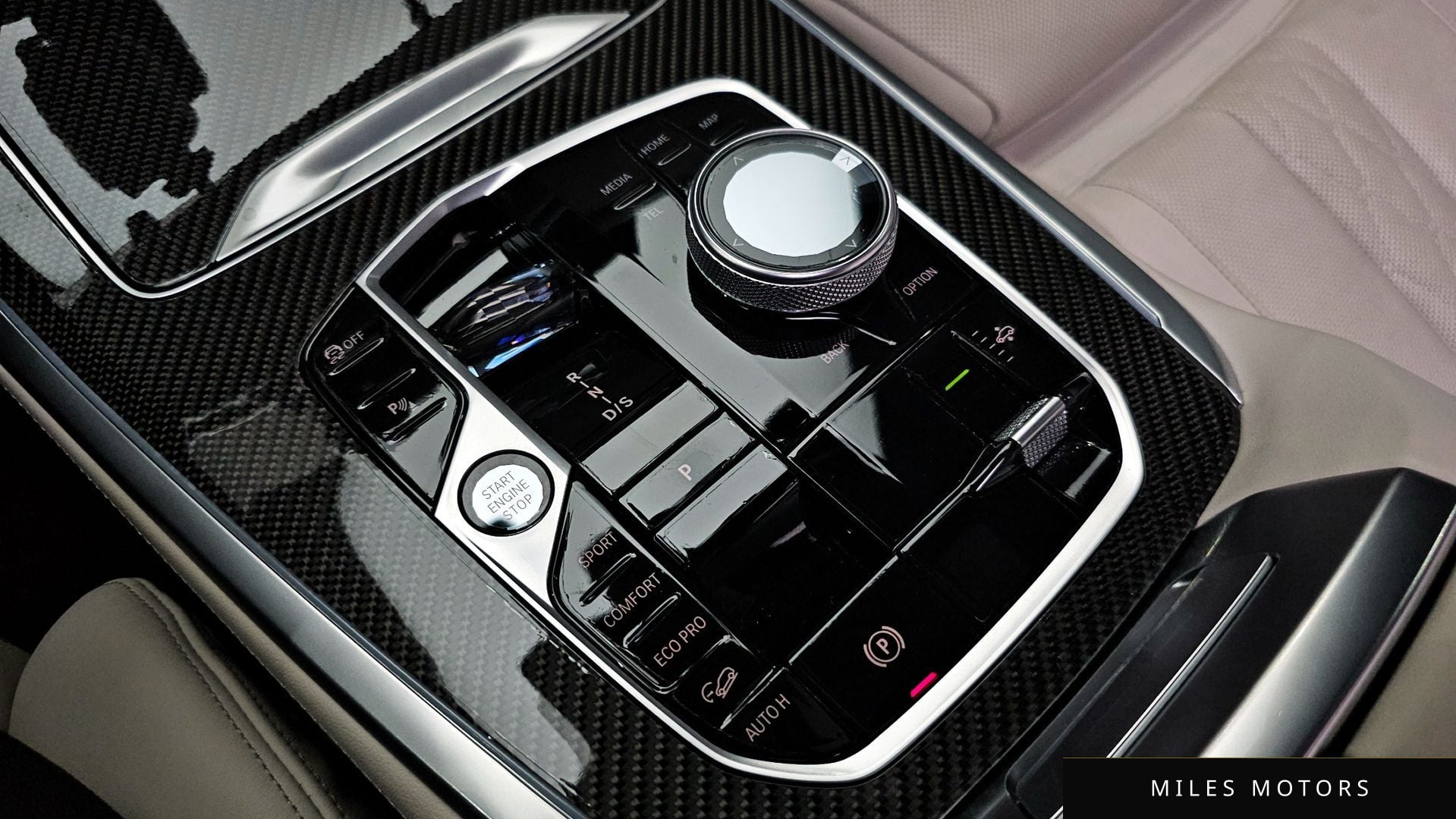 BMW X7 (G07) 2024 — миниатюра 12