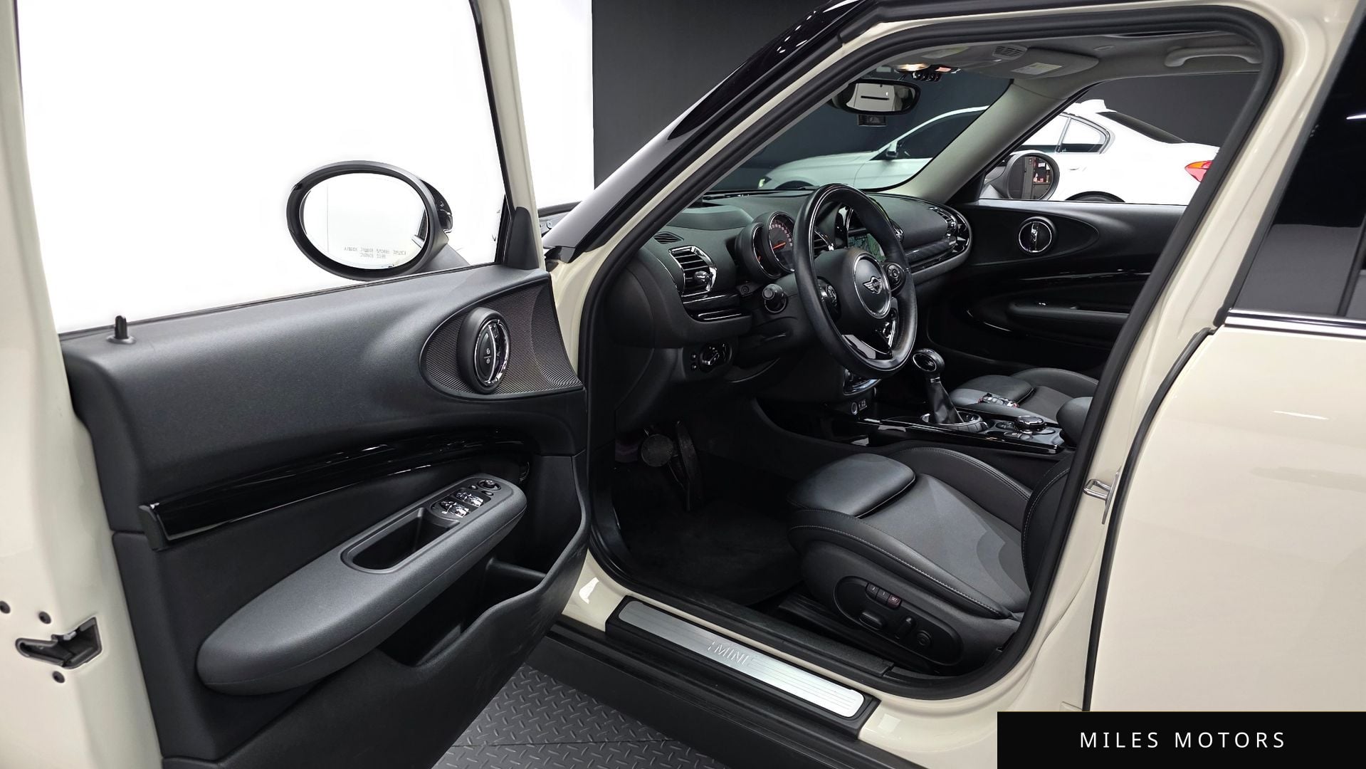 MINI Clubman 2017 — миниатюра 10