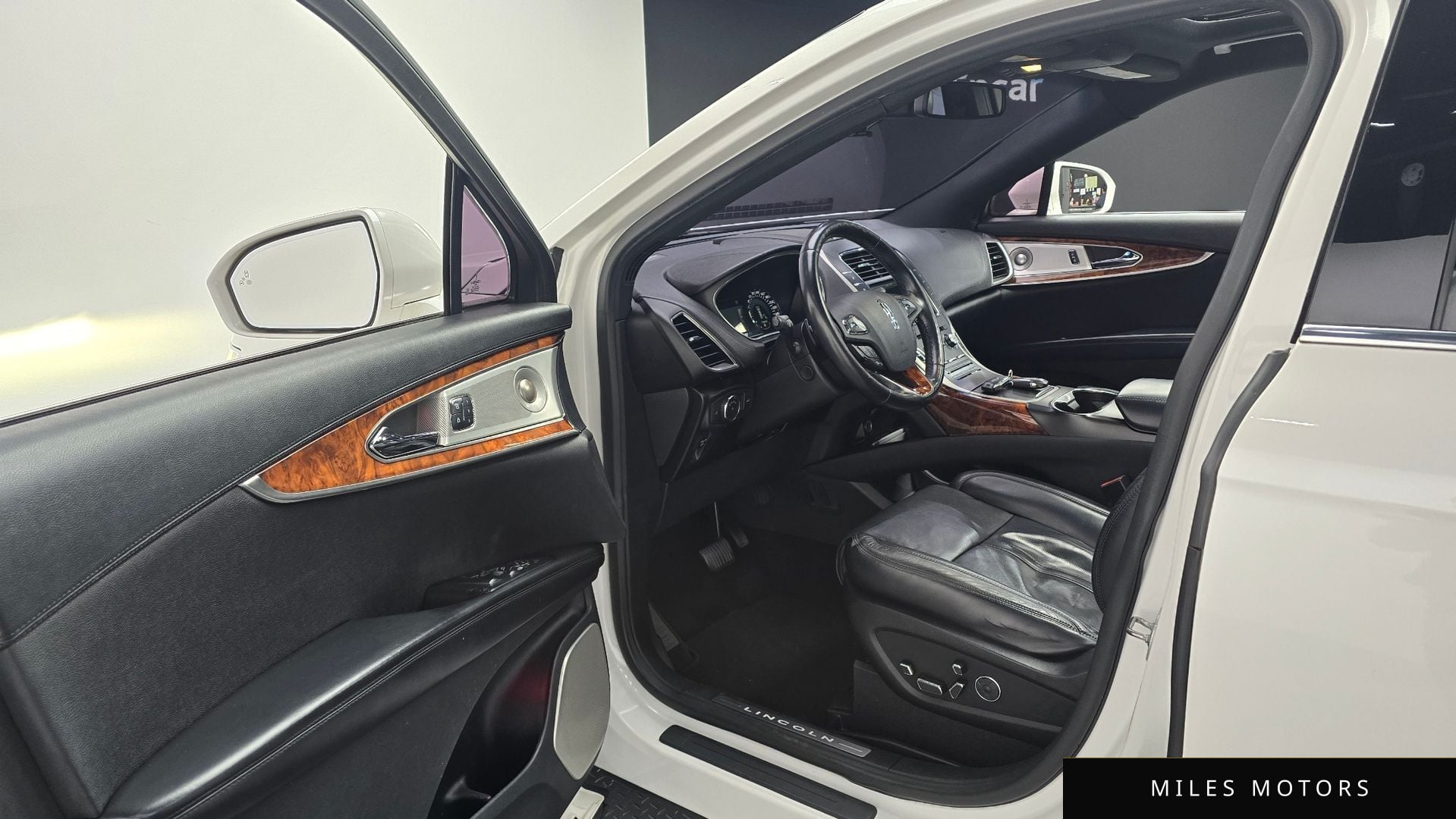 Lincoln MKX 2016 — миниатюра 10