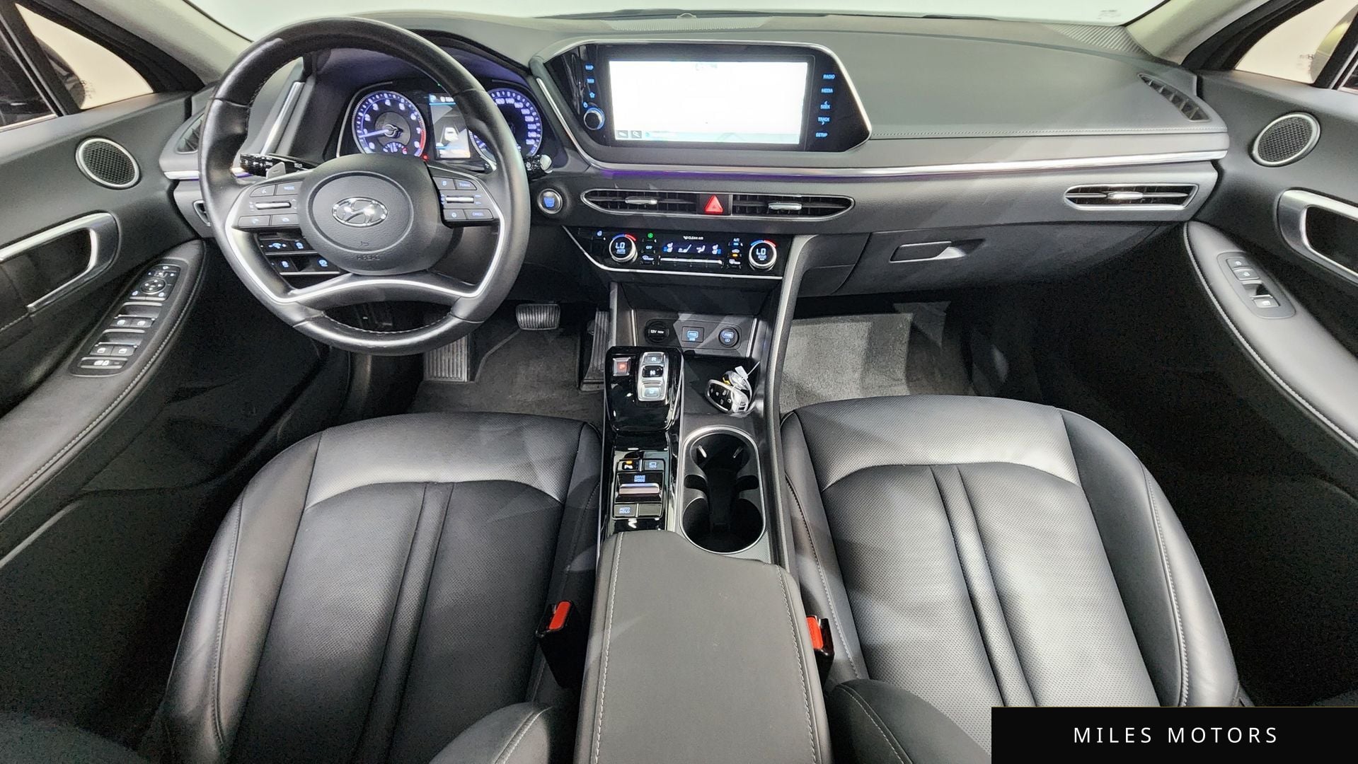 Hyundai Sonata 2022 — миниатюра 10