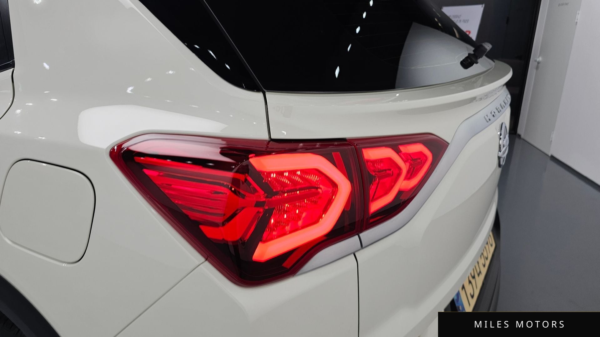 KG Mobility Beautiful Korando 2023 — миниатюра 9