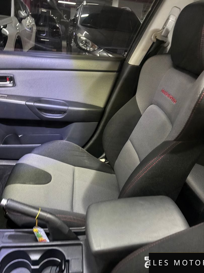 Mazda Mazda 3 2007 — миниатюра 10