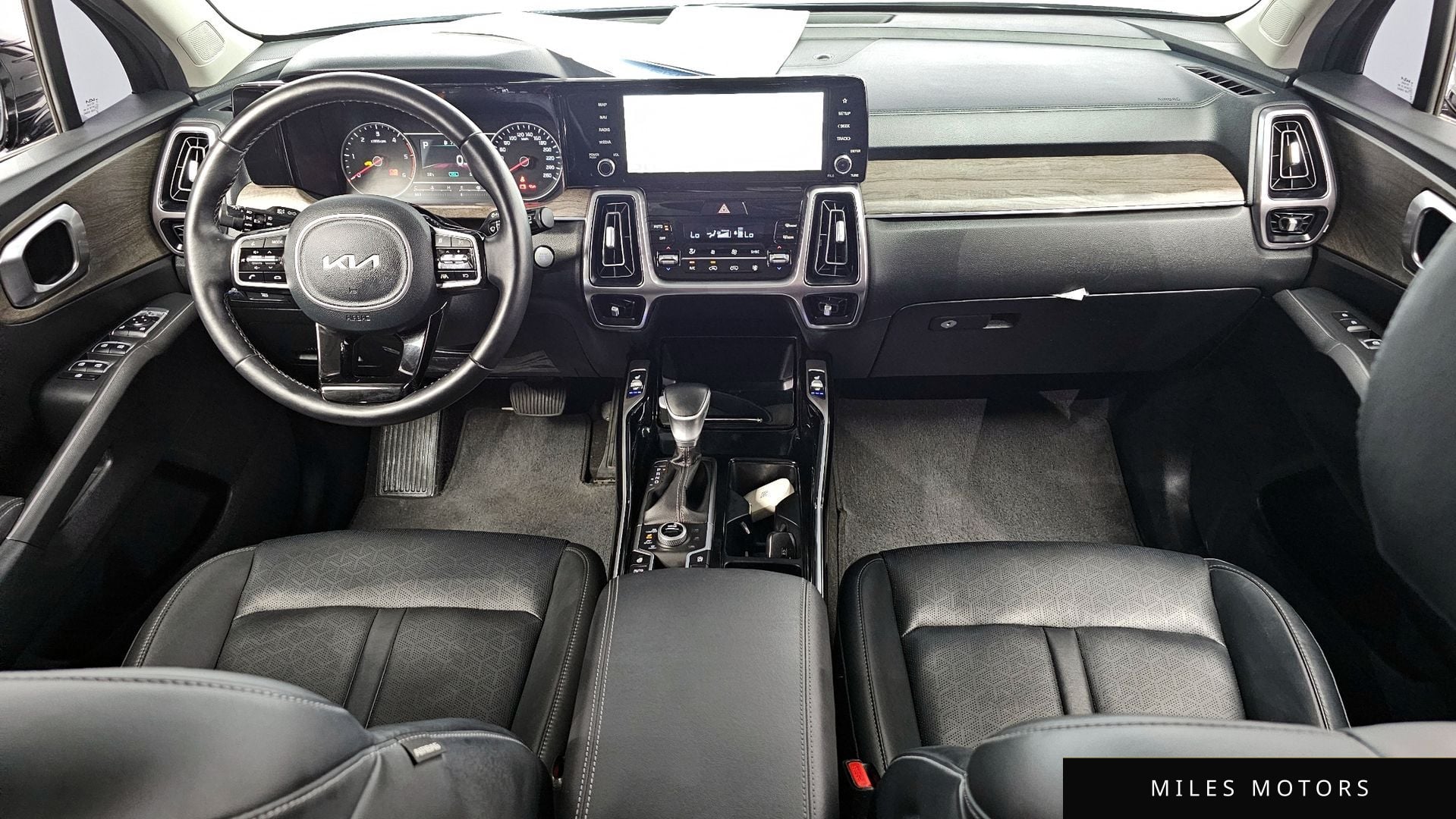 Kia Sorento 2022 — миниатюра 10
