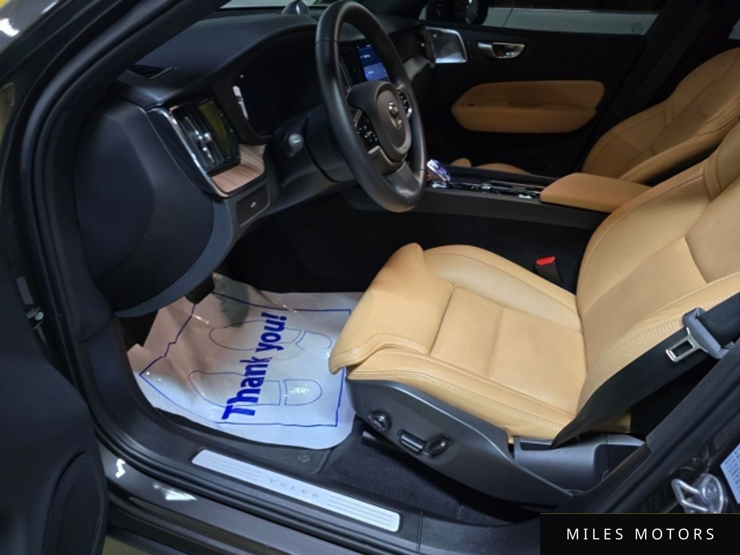Volvo XC60 2024 — миниатюра 9
