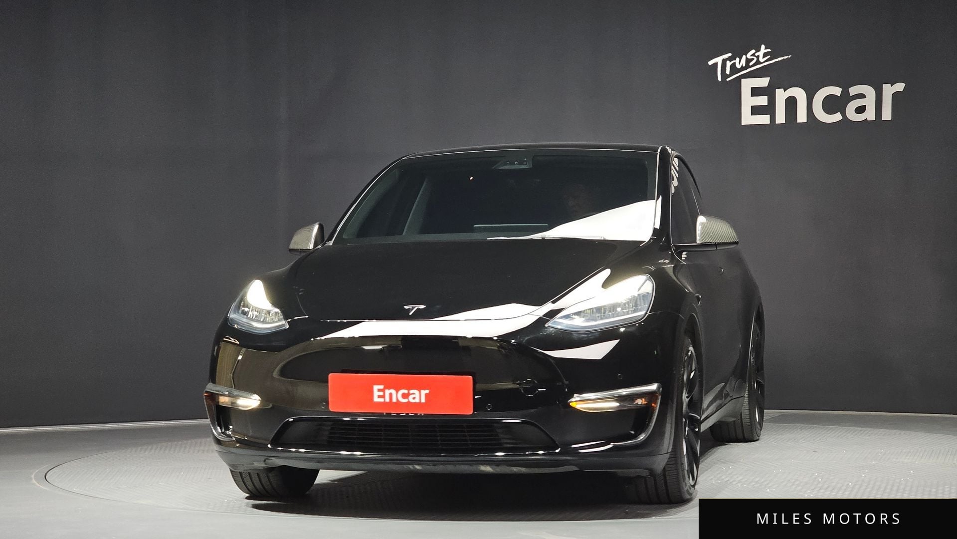 Tesla Model Y 2021 — миниатюра 3