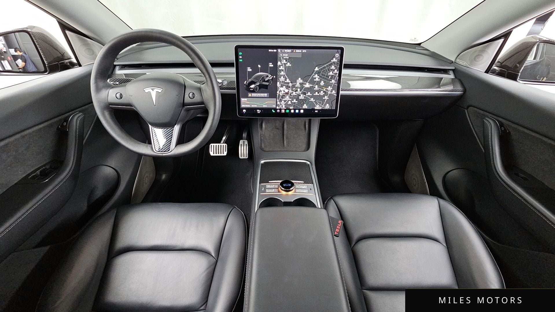 Tesla Model Y 2021 — миниатюра 7