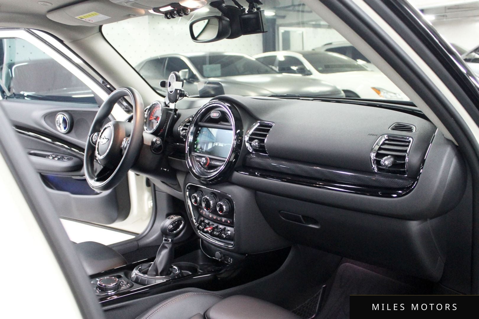 MINI Clubman 2018 — миниатюра 10
