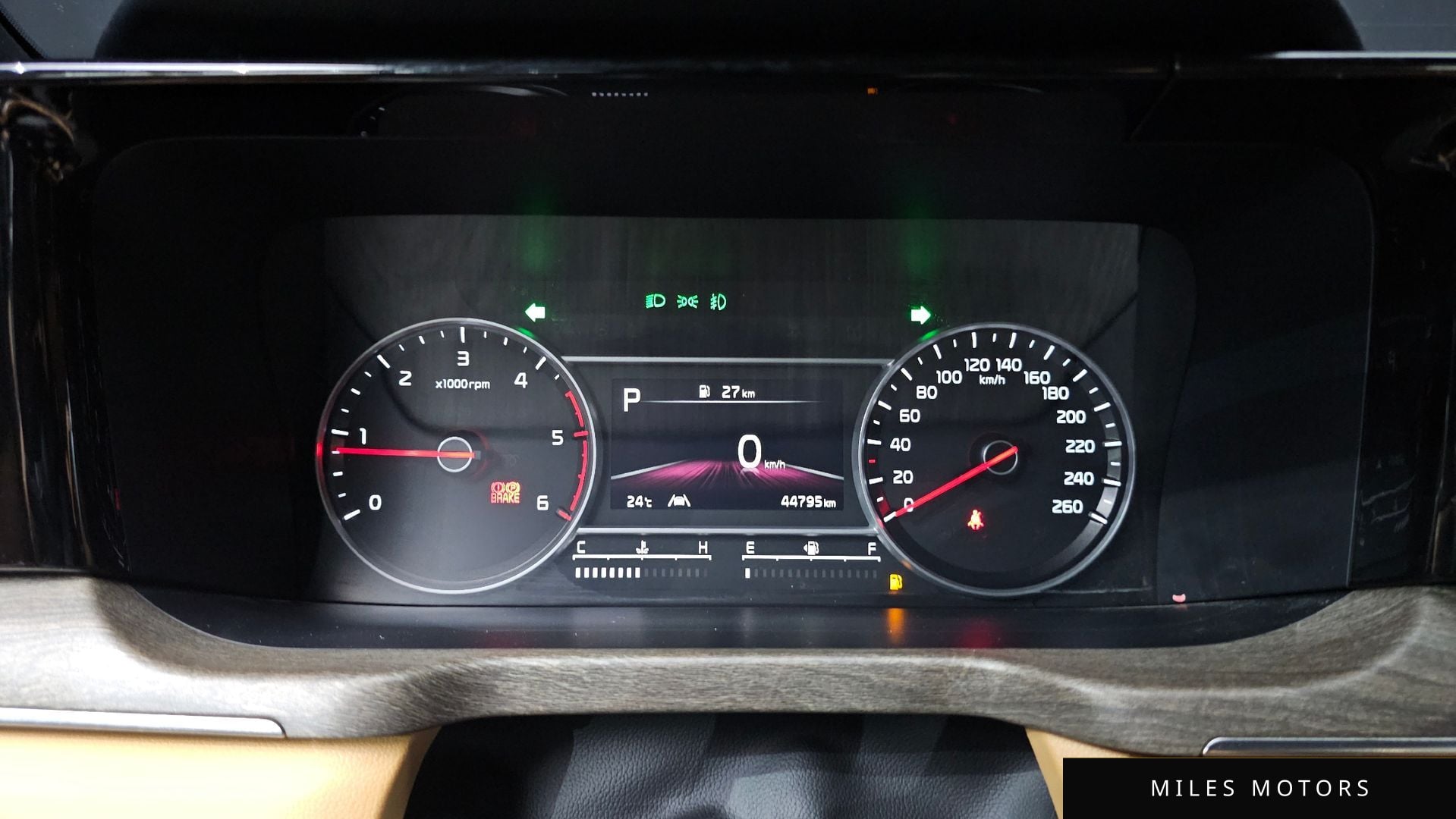 Kia Sorento 2022 — миниатюра 11
