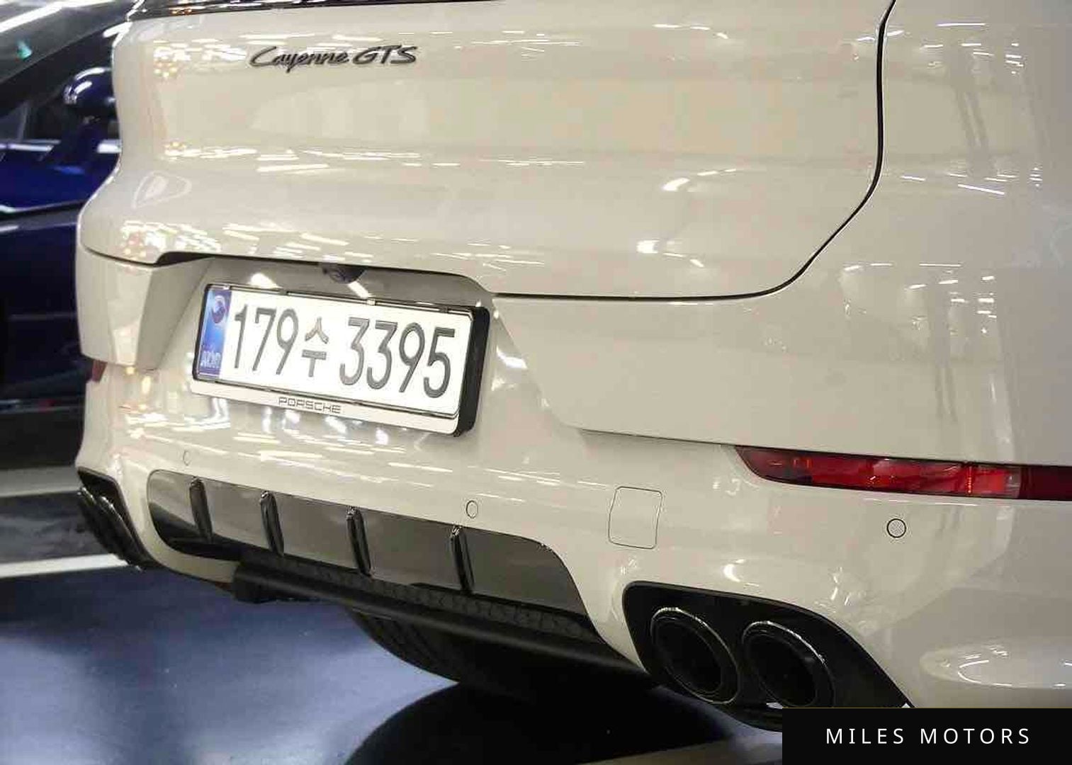 Porsche Cayenne 2025 — миниатюра 2