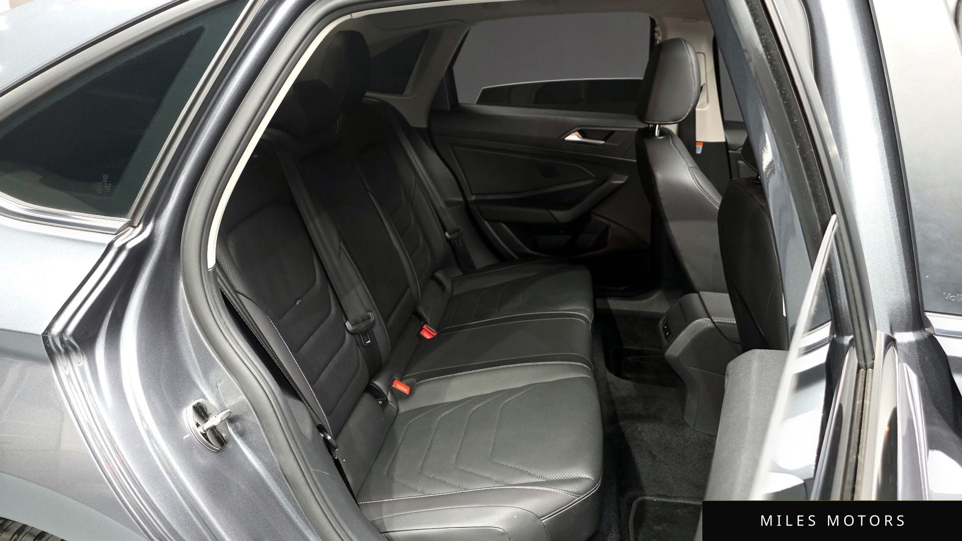 Volkswagen Jetta 2021 — миниатюра 11