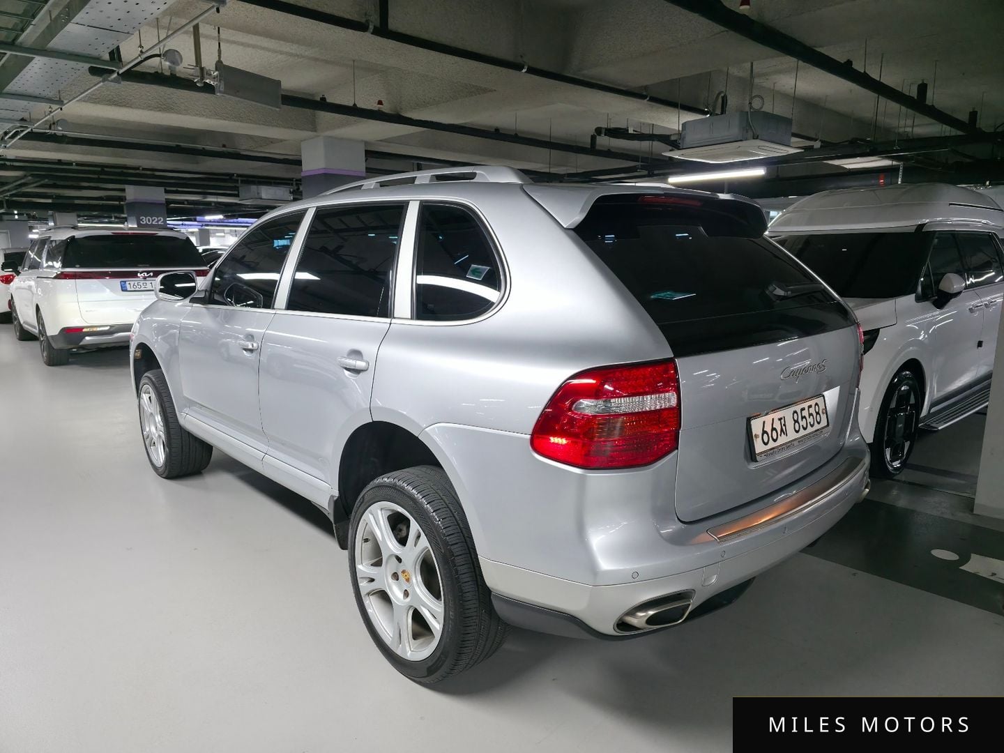 Porsche Cayenne 2009 — миниатюра 3
