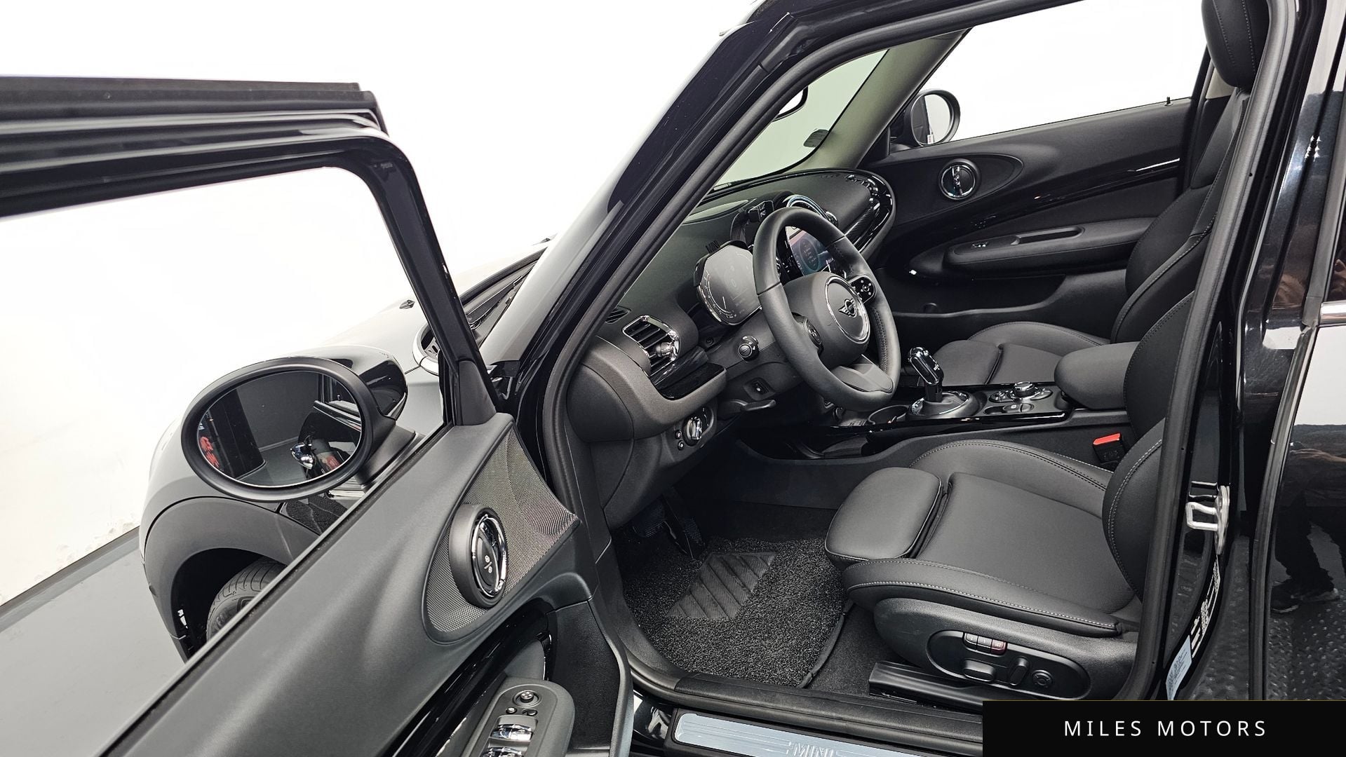 MINI Clubman 2024 — миниатюра 12