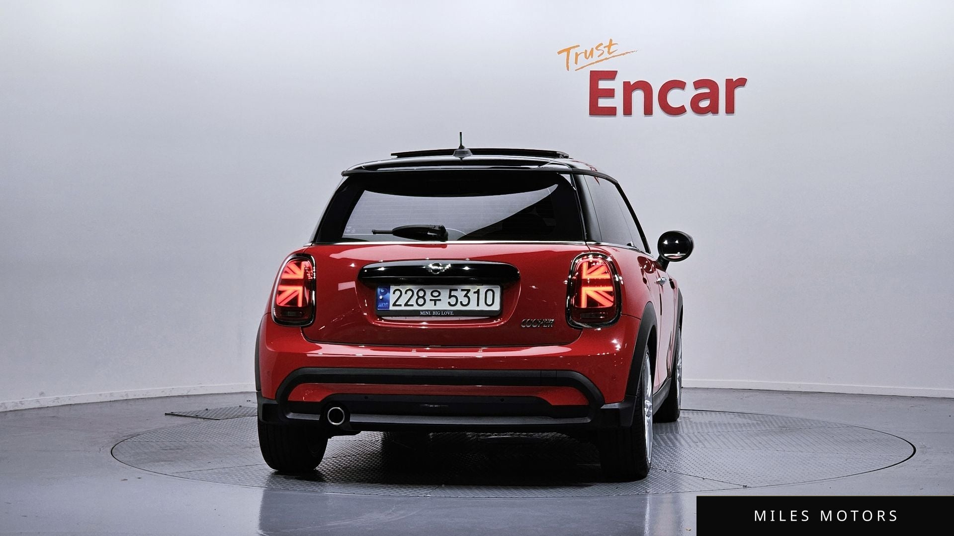 MINI Cooper 2023 — миниатюра 4