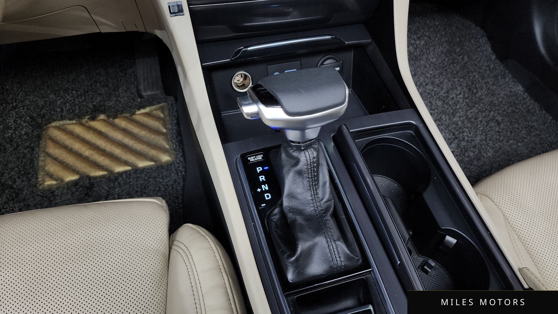 Hyundai Aslan 2015 — миниатюра 12