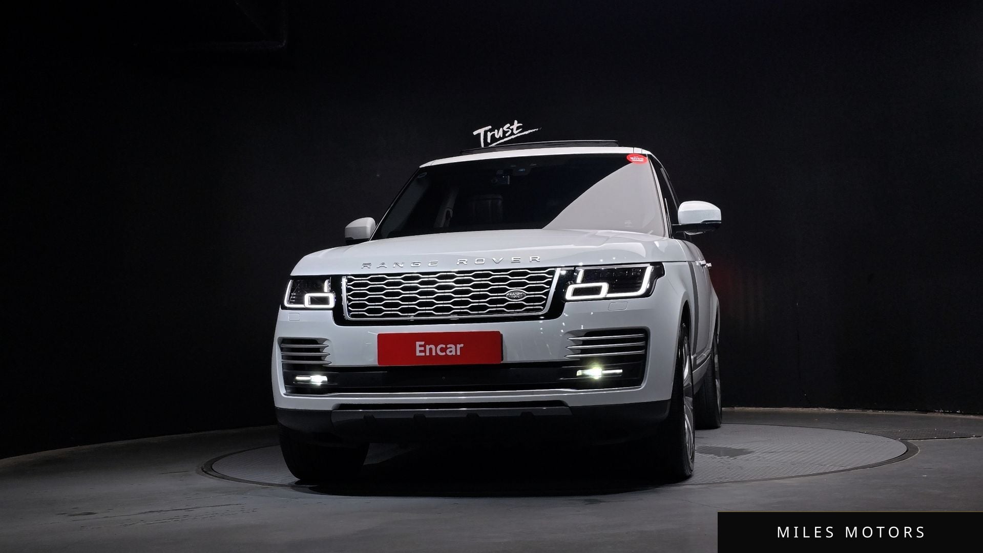 Land Rover Range Rover 2018 — миниатюра 3